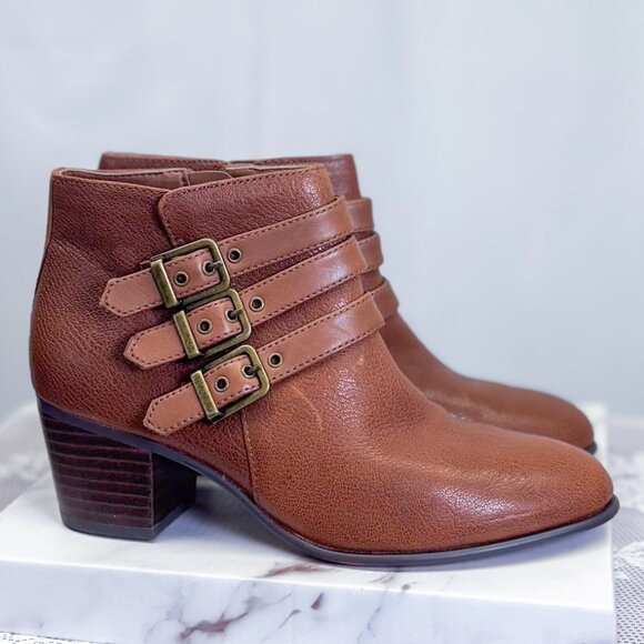 Clarks Maypearl Rayna Ankle Boot in Dark Tan Women's Boots - Picture 5 of 12